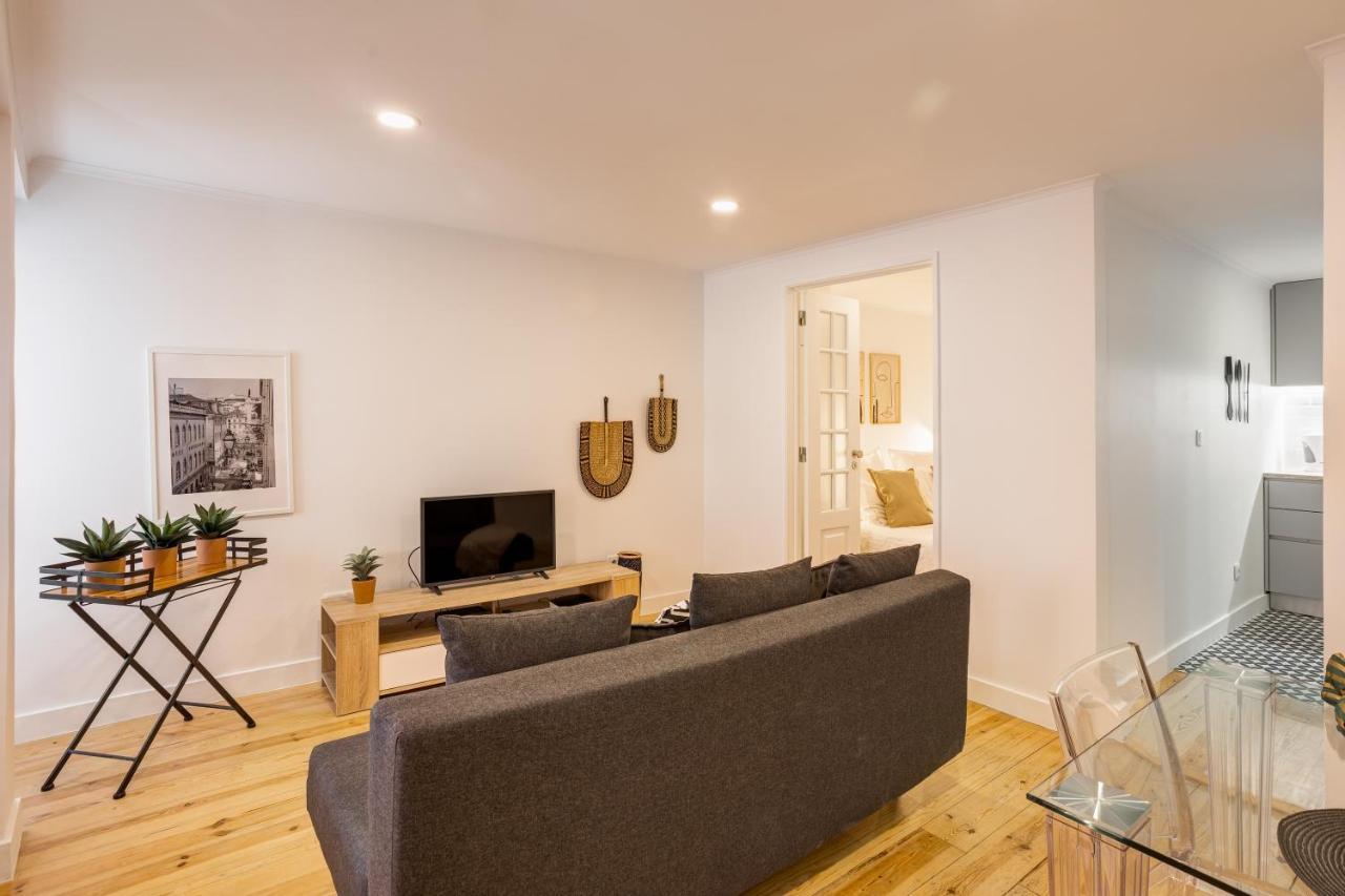 Apartamento Alfama Chic Penabuquel Lisboa Exterior foto